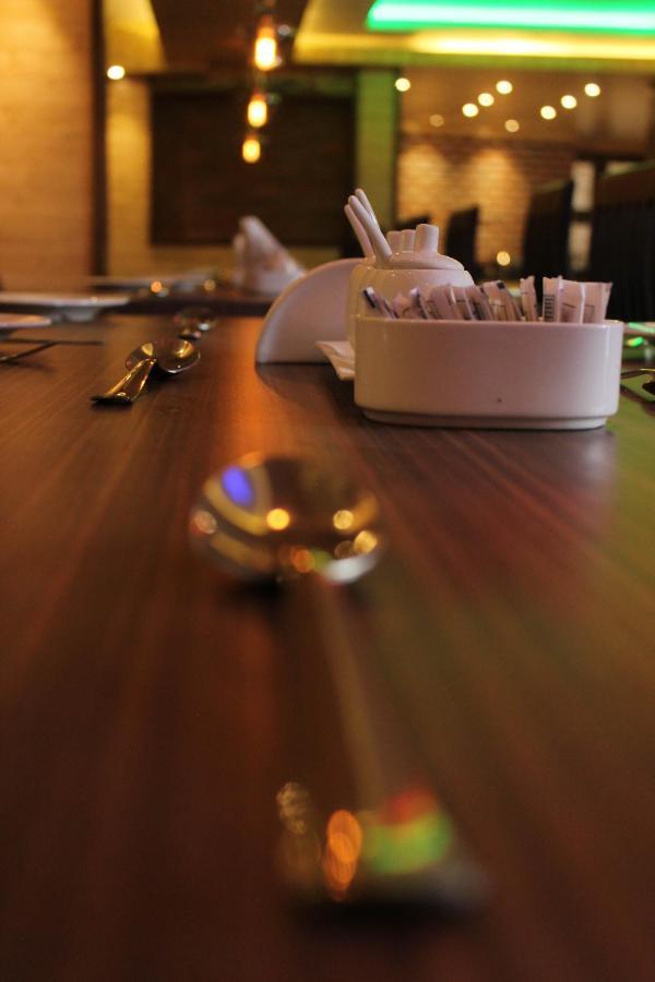 Sanderling Residency & Spa Darjeeling  Extérieur photo